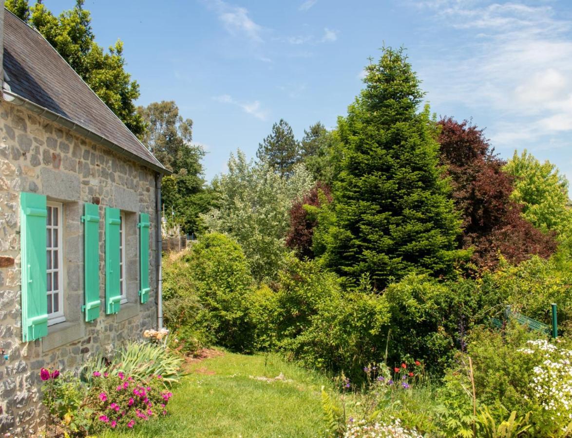 Une Suite Au Jardin Hyenville Buitenkant foto