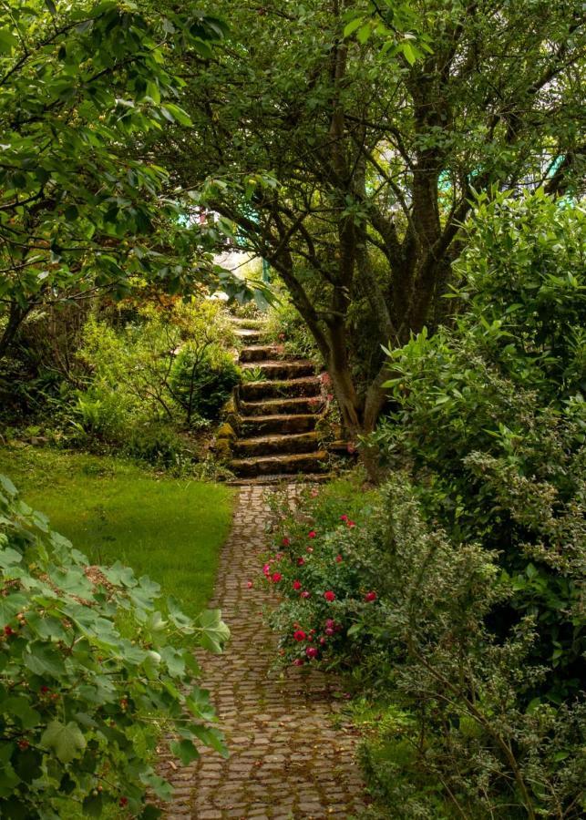 Une Suite Au Jardin Hyenville Buitenkant foto